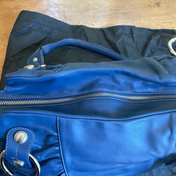 B Makowsky blue satchel with silver details - Picture 6 of 10